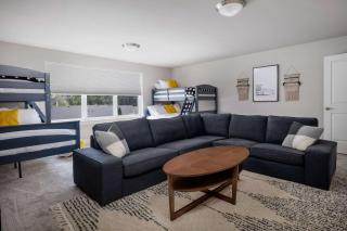 Whispering Woods - Aloha - 5