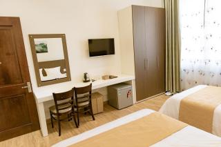 KHÁCH SẠN ĐẠT THỊNH - 6