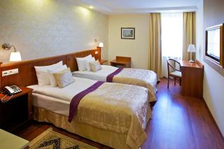 Gold Hotel Budapest - Budapest - 8