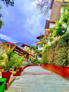 Veda5 Ayurveda & Yoga Retreat - Rishīkesh - 3