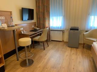 EASTSIDE Living - Wohnen auf Zeit - KRAL Hotels Erlangen - Erlangen - 4