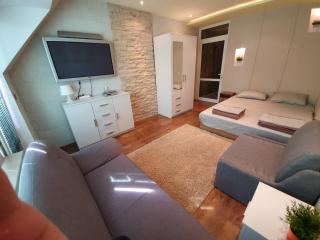 Apartment For You - Varna - 1