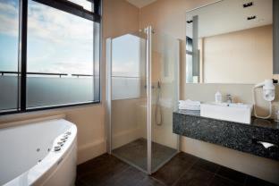Hotel Reykjavík Grand - Reykjavík - 7