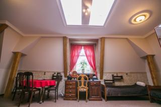 Hotel Ambasada Bolesławiec - 1