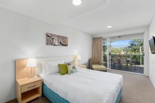 Quality Suites Pioneer Sands - 9