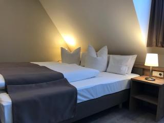 Hotel-Gasthof Neue Post - 4