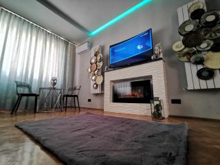 Crystal Central Apartment - Braşov - 6