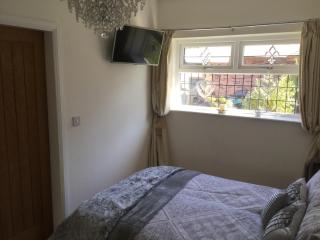 Grooms cottage - Thornton - 1