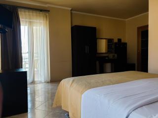 Hotel Nais Beach - Durazzo - 4