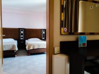 Hotel Nais Beach - Durazzo - 5