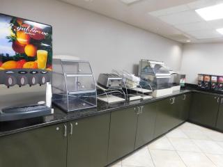 GreenTree Inn & Suites Pinetop - 5