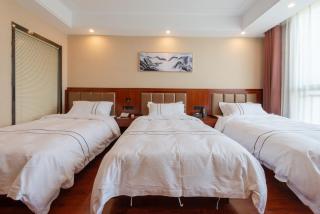 Urba Hotel (Yichun Wanda High-Speed Railway Station) - Yichun - 4