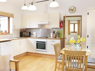 Acorn Cottage 1 - 7