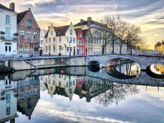 Hotel Adornes - Brujas - 0
