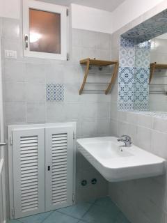 Agenzia Isotur PICCOLA DOMITILLA - 1