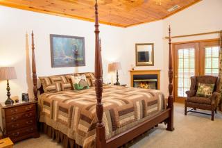 Berry Springs Lodge - Sevierville - 3