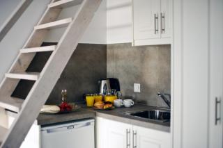 Archontiko Suites Santorini - Fira - 2