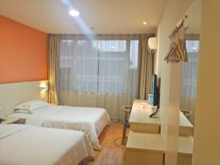 7Days Inn Emeishan Center - Leshan - 3