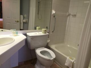 Quality Suites - Sainte-Anne-de-Beaupré - 4