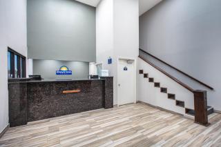 Days Inn by Wyndham Waco Near Downtown University - Waco - 3
