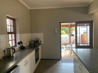 La Gratitude Self catering cottage - Franschhoek - 4