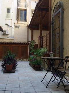 Sylvia Home Trapani Apt and Rooms with kitchenette - Trapani - 8