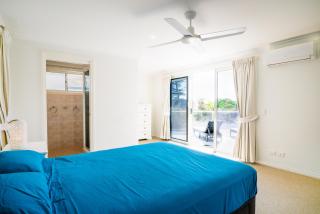 Beachfront Escape - Forster - 1