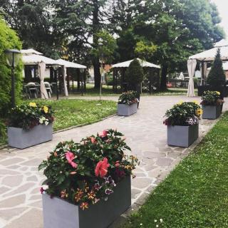 Hotel Ristorante Gallo D'Oro - 8