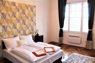 Csilla Home Apartman - 8