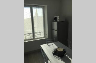 F2 agréable proche de toute commodité - 4