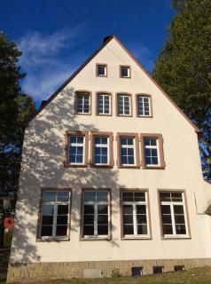 Alte Schule Gästehaus - Fräulein Apartment - Bitburg - 8