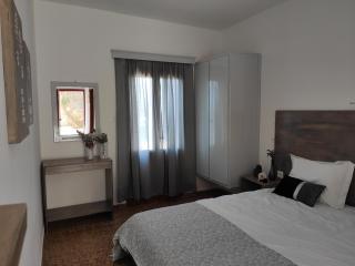 Afroditi Hotel and Hostel - 1