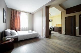 Апартаменти на площі Митній - Lviv - 8