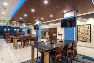Holiday Inn Express & Suites - Phoenix North - Happy Valley by IHG - Phoenix - 8