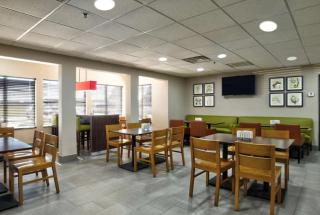 Country Inn & Suites by Radisson, Oklahoma City - Bricktown, OK - Oklahoma City - 5