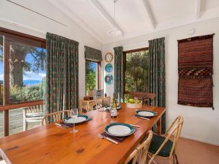 Ruatotara - Pukawa Holiday Home - Kuratau - 8