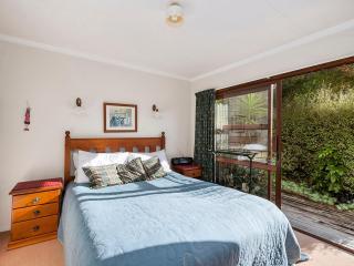 Ruatotara - Pukawa Holiday Home - Kuratau - 5