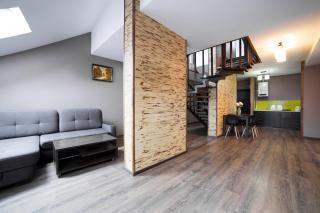Apartments on Mitny Square - Lviv - 4