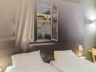 B&B HOTEL Bordeaux Le Haillan 3 étoiles - Le Haillan - 1