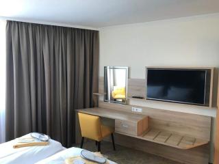Gesundheitshotel Weißenstadt am See - Mayschoss - 4