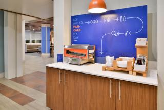 Holiday Inn Express - Early by IHG - Early - 8