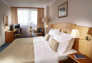OREA Hotel Pyramida Praha - Prague - 9