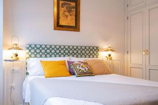 Garci Deluxe Suite by Valcambre - 2