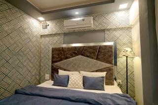 OSI Apartments Andheri West - Bombay - 8