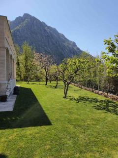 Queen Teuta - Sea View - Private Parking & Garden - BBQ Grill - 5