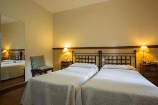 Hotel Humaina - 9