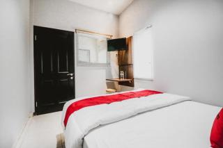 RedDoorz near Kebon Jeruk Jakarta - Jakarta - 6