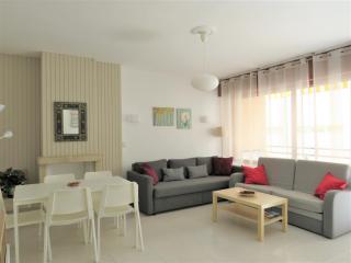 Elizabeth Beach Apartment with Seaviews! - 3