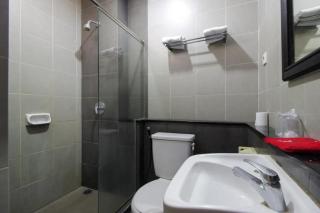 RedDoorz Plus at Pitagiri GBK Senayan - 8