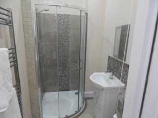 Harcourt Place - Scarborough - 8